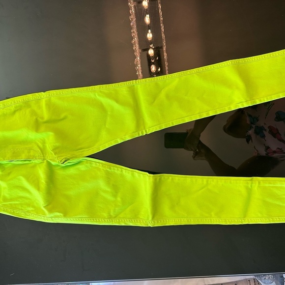 Swank a posh Denim - Vibrant Neon Green Pants